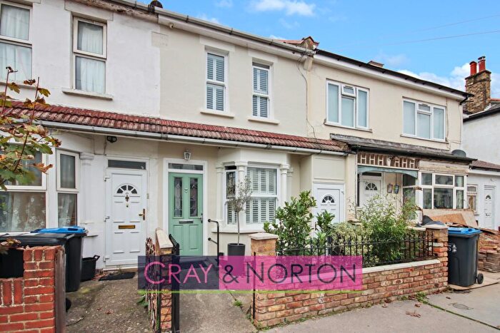4 Bedroom Terraced House To Rent In Dennett Road, Croydon, CR0