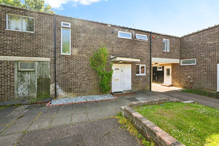 3 Bedroom Terraced House For Sale In Brookfurlong, Peterborough, PE3