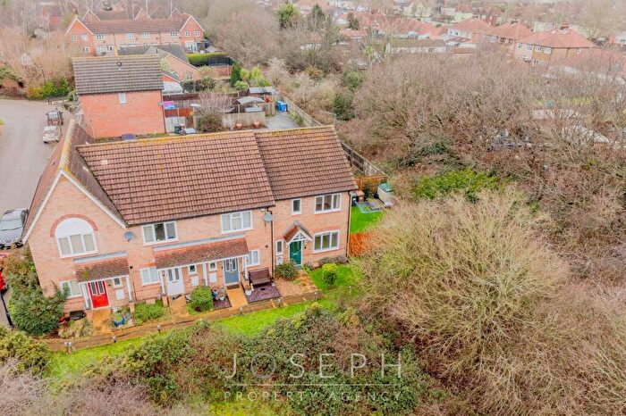 3 Bedroom End Of Terrace House For Sale In Wyvern Road, Ipswich, IP3