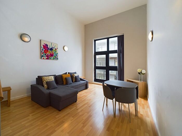 2 Bedroom Flat To Rent In Henry Street, City Centre, Liverpool, L1