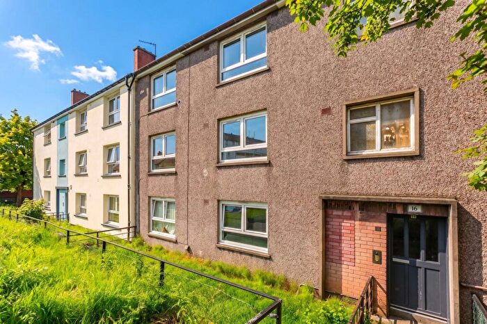 3 Bedroom Flat For Sale In Magdalene Gardens, Duddingston, Edinburgh, EH15