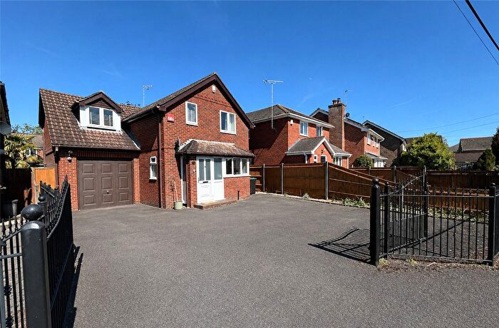 4 Bedroom Detached House For Sale In Hammonds Green, Totton, Hampshire, SO40