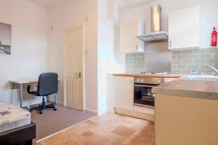 Studio To Rent In Holyhead Road, Coundon, Coventry, CV1