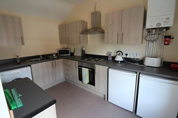 4 Bedroom Terraced House To Rent In Brithdir Street Cardiff, CF24