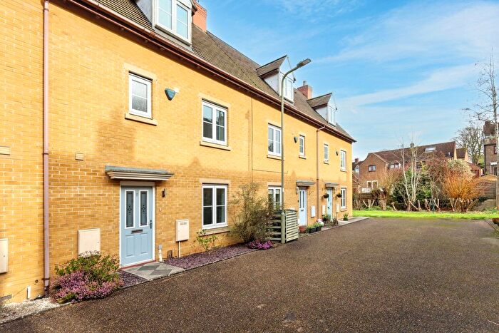 4 Bedroom Terraced House For Sale In Mead Lane, Witney, OX28