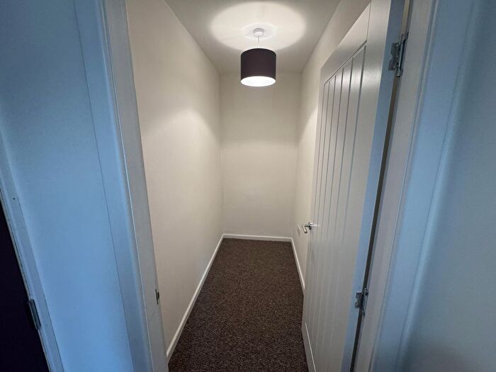 2 Bedroom Flat To Rent In Brington Place, Dundee, DD4