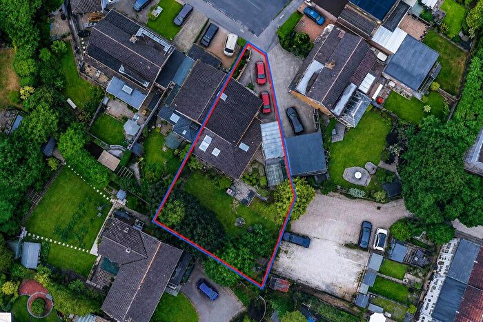 4 Bedroom Semi-Detached House For Sale In Hill Brow, Maidstone, ME14