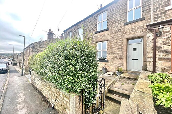 3 Bedroom Terraced House To Rent In Old Road, Tintwistle, Glossop, SK13