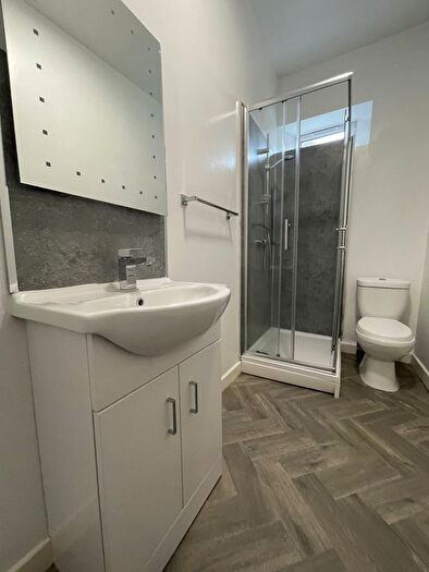 3 Bedroom Terraced House To Rent In Spring Hall Lane, Halifax, HX1