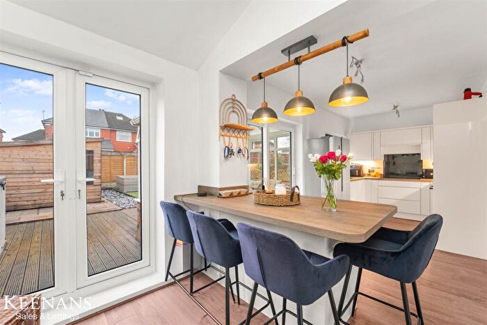 3 Bedroom Semi-Detached House For Sale In Belmont Avenue, Clifton, Swinton, Manchester, M27