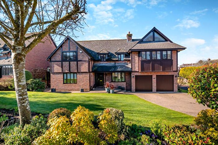 5 Bedroom Detached House For Sale In Centurions Court, Caerwent, Caldicot, NP26