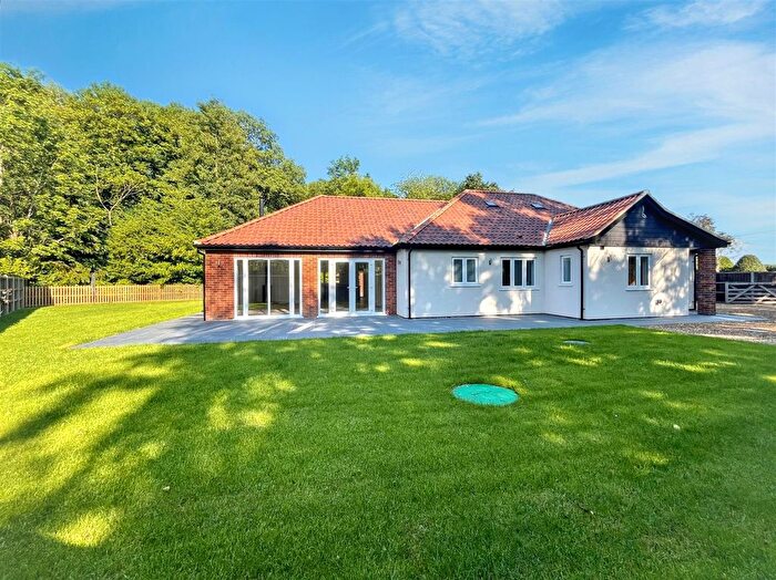 4 Bedroom Detached Bungalow To Rent In Main Road, Fleggburgh, Great Yarmouth, NR29