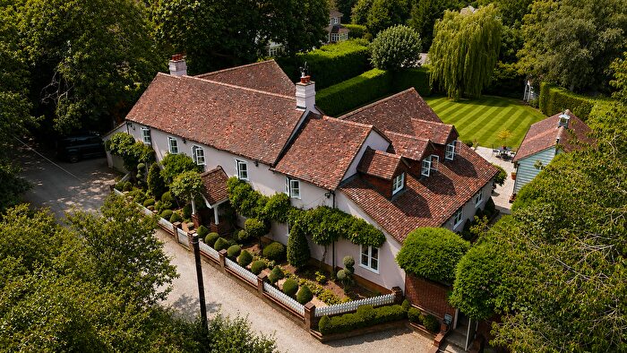 6 Bedroom Detached House For Sale In Townsend Drive, St Albans, AL3