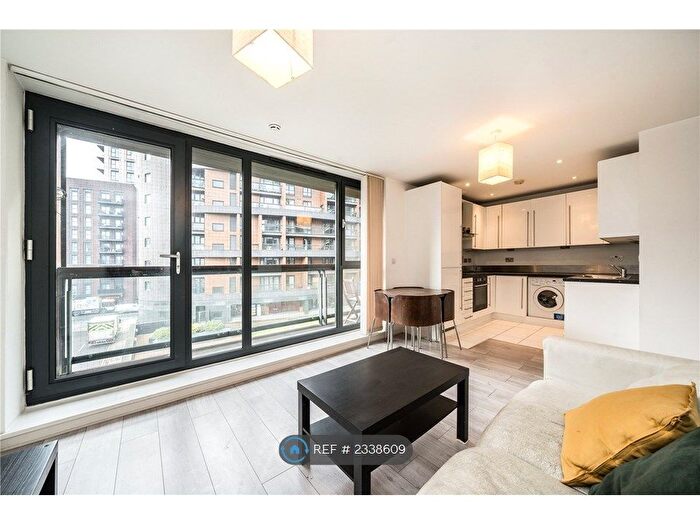 1 Bedroom Flat To Rent In The Sphere, London, E16