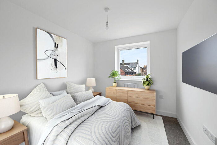 2 Bedroom Apartment To Rent In Guild House, Oundle Road, Peterborough, PE2