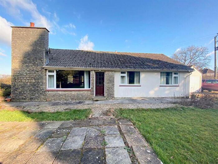 3 Bedroom Bungalow To Rent In Emborough, Radstock, BA3