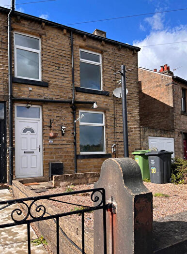 2 Bedroom Terraced House To Rent In Lowerhouses Lane, Huddersfield, HD5