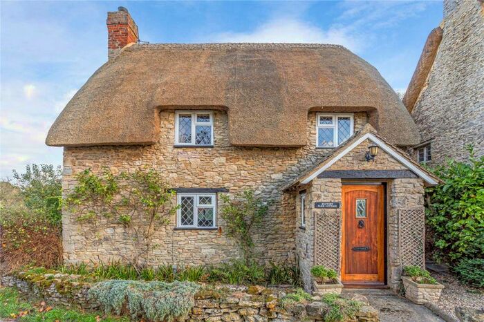 3 Bedroom Detached House For Sale In Noke, Oxford, OX3