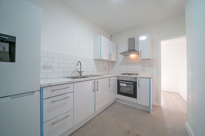 4 Bedroom Terraced House To Rent In Wingate Road, Liverpool, L17