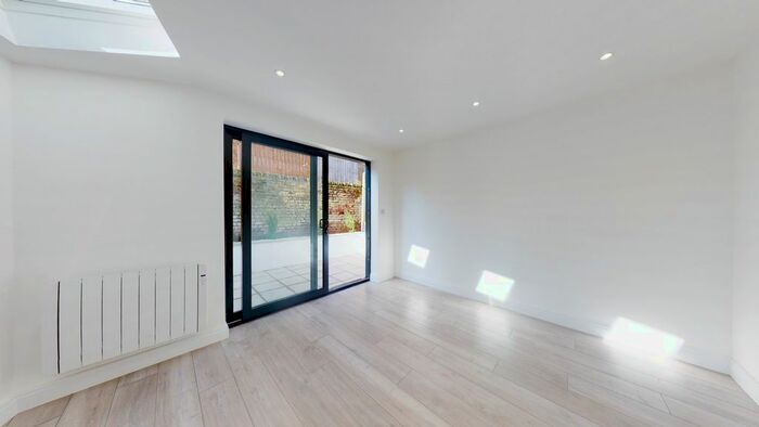 1 Bedroom Flat To Rent In Brockley Road, London, SE4