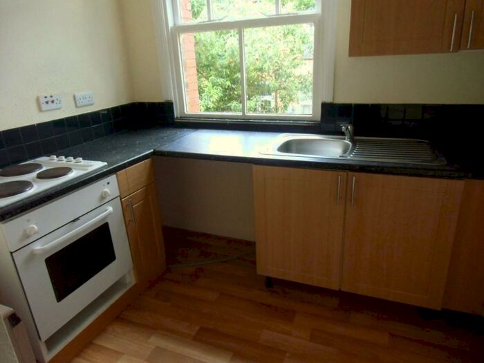 Studio To Rent In Regent Road, Leicester, LE1