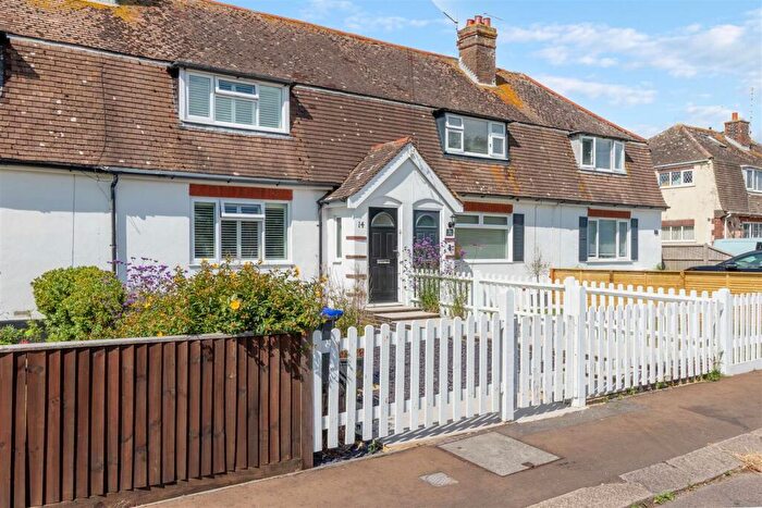 2 Bedroom Terraced House For Sale In Sunny Close, Goring-By-Sea, Worthing, BN12