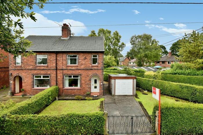 3 Bedroom Semi-Detached House For Sale In Sandy Lane, Winterley, Sandbach, Cheshire, CW11