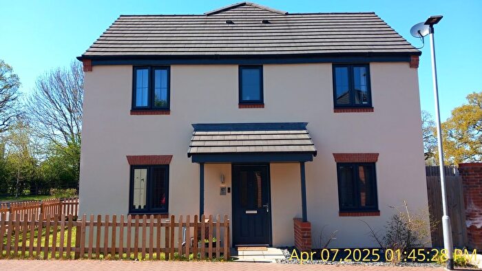3 Bedroom Semi-Detached House To Rent In St. Pauls Drive, Telford, TF1