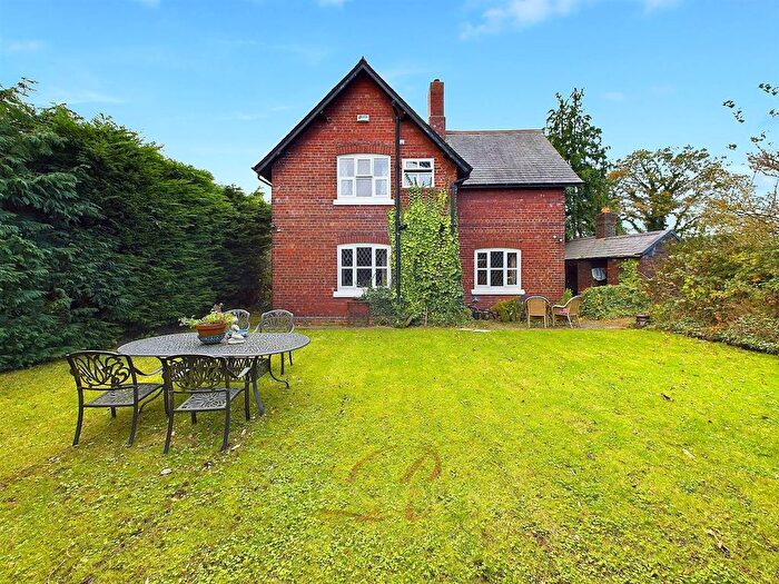 3 Bedroom Detached House For Sale In Stamford Way, Ewloe, CH5