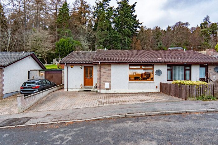 3 Bedroom Bungalow For Sale In Balnafettack Crescent, Inverness, IV3