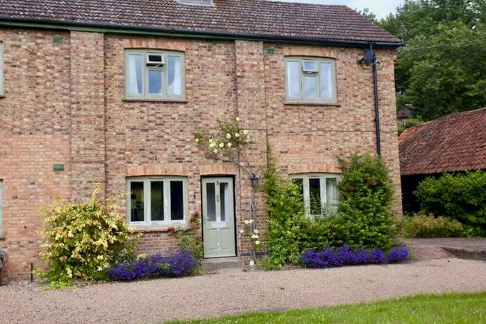 3 Bedroom Semi-Detached House To Rent In Upper Austin Lodge Road, Eynsford, DA4