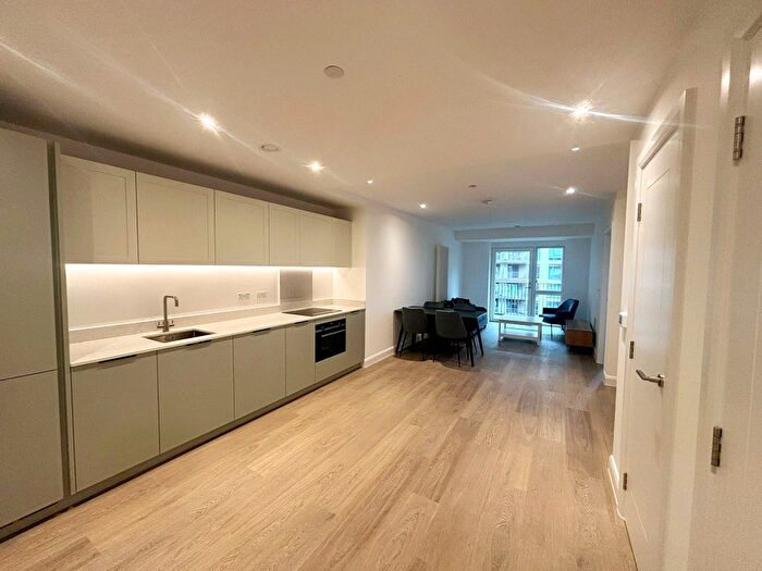 1 Bedroom Flat To Rent In Elipse House, Eden Place, Custom House, E16