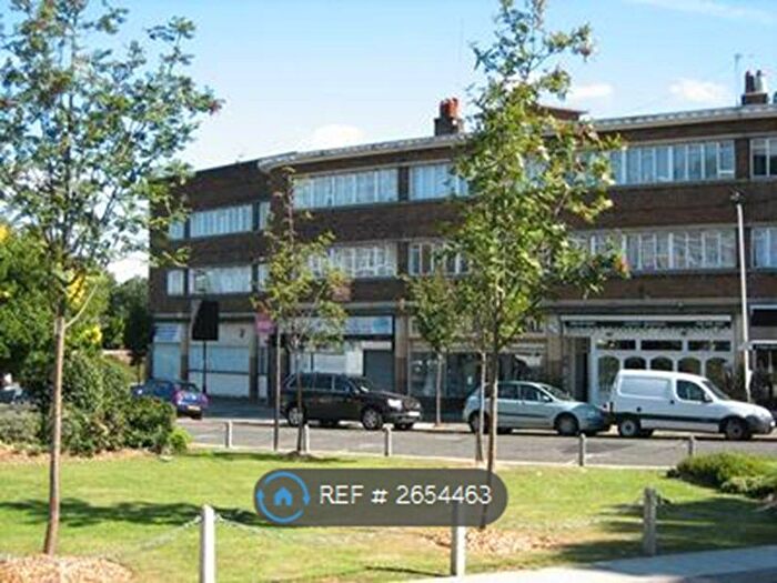 2 Bedroom Flat To Rent In Ealing, London, W5
