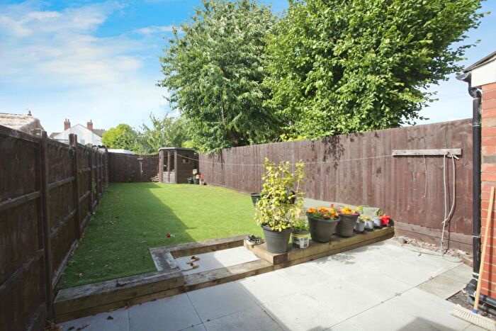 3 Bedroom Terraced House For Sale In Wallace Road, Keresley, Coventry, CV6