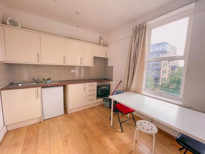 Studio To Rent In Holloway Road, Islington, London, N7