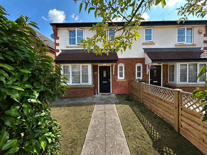 3 Bedroom Semi Detached House For Sale In Severn Way, Holmes Chapel, CW4