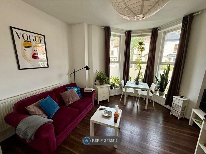 1 Bedroom Flat To Rent In Colby Road, London, SE19