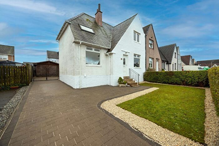 3 Bedroom End Of Terrace House For Sale In Langmuir Avenue, Kirkintilloch, G66