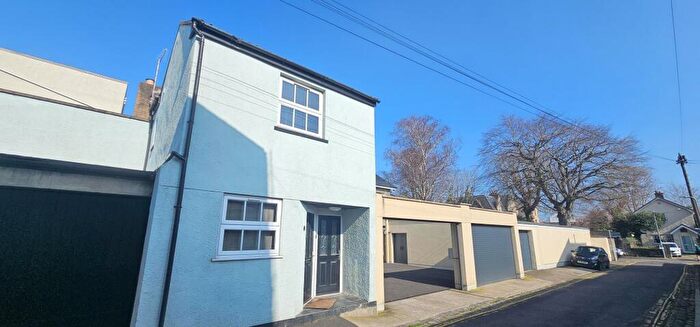 2 Bedroom House To Rent In Thomas Blount Mews, Southville, Bedminster, BS3