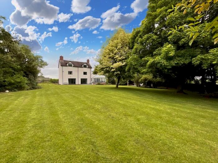 4 Bedroom Detached House For Sale In Dodsleigh, Leigh, Stoke-On-Trent, ST10