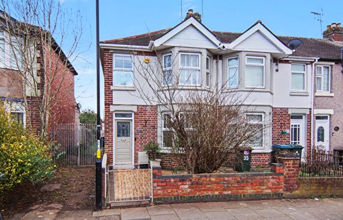 3 Bedroom End Of Terrace House For Sale In Westcotes, Coventry, CV4