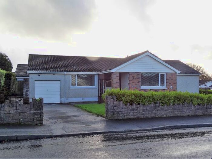 3 Bedroom Bungalow To Rent In Fourgates, Menheniot, Liskeard, PL14