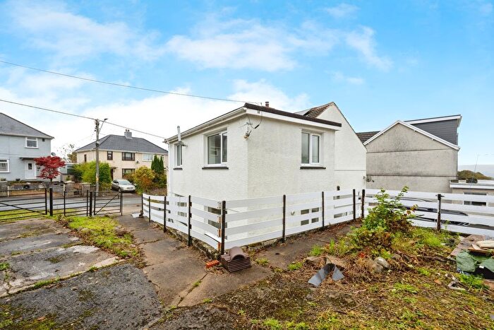3 Bedroom Semi-Detached House For Sale In Rhiw Road, Rhiwfawr, Swansea, Neath Port Talbot, SA9