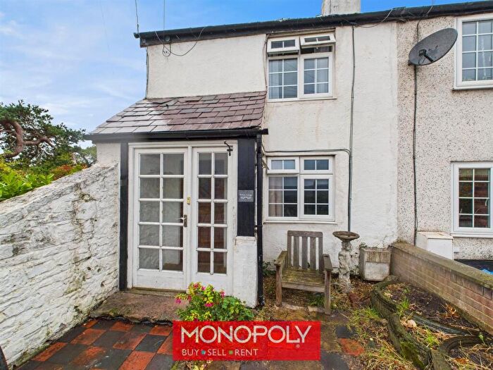 3 Bedroom End Of Terrace House For Sale In The Green, Denbigh, LL16