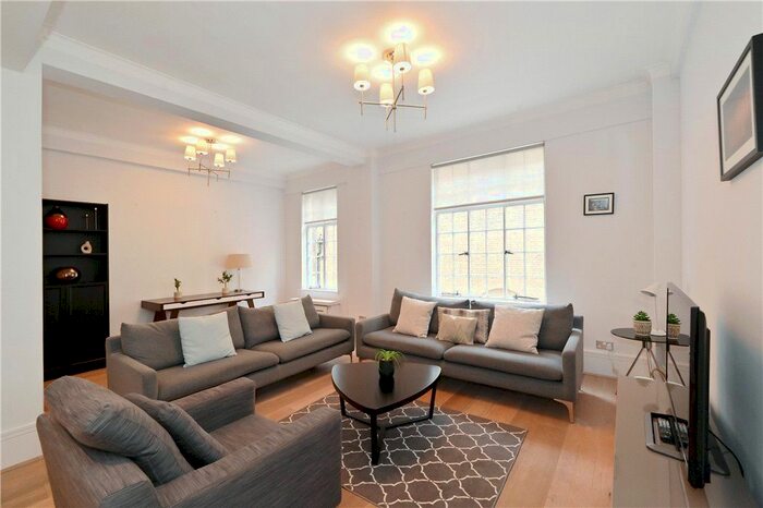 3 Bedroom Flat To Rent In George Street, London, W1H