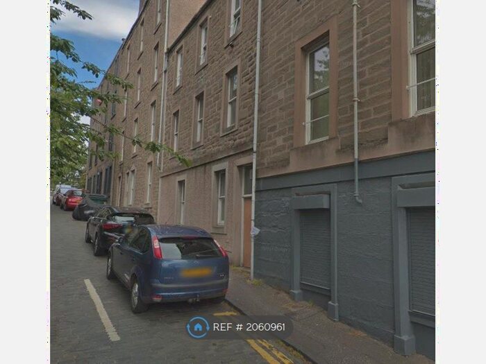 2 Bedroom Flat To Rent In St. Peter Street, Dundee, DD1