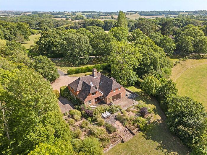 4 Bedroom Detached House For Sale In Tillingham Lane, Peasmarsh, Rye, East Sussex, TN31