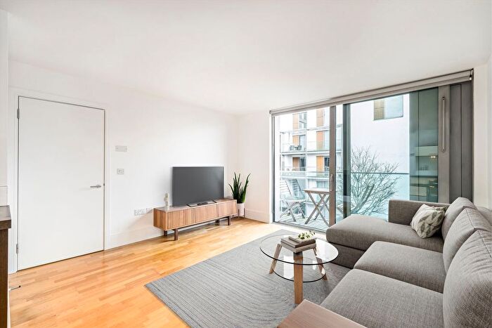 1 Bedroom Flat To Rent In Highbury Stadium Square, London, N5
