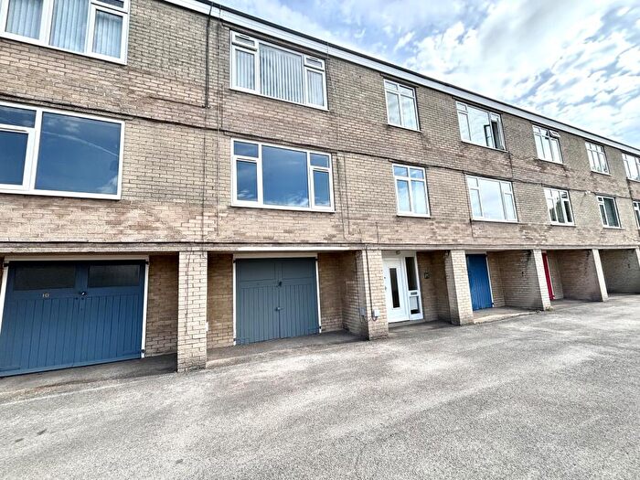 2 Bedroom Flat To Rent In Richmond Road, Richmond, Sheffield, S13