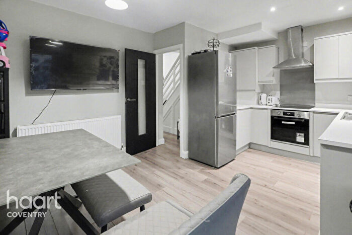 3 Bedroom Semi Detached House For Sale In Glendower Avenue, Coventry, CV5